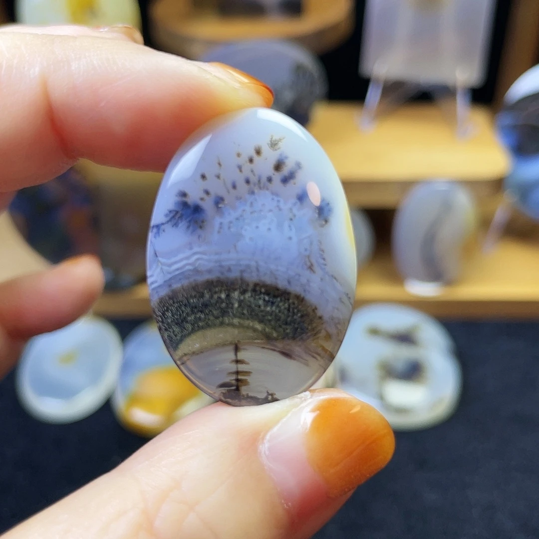 玛瑙/玉髓未镶嵌吊坠