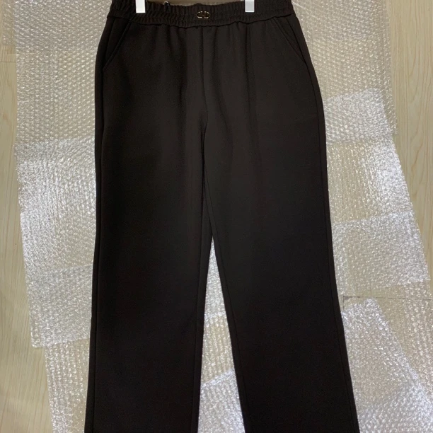 8974款女款直筒裤