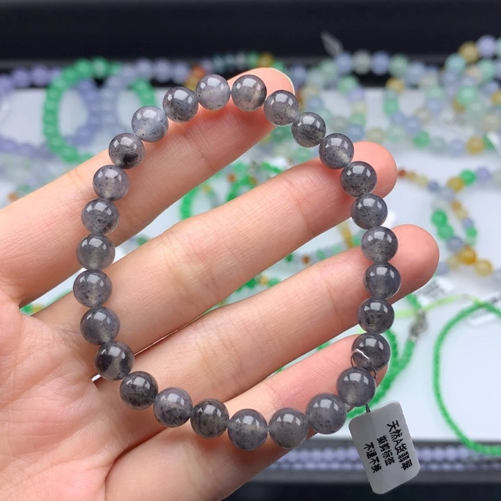 翡翠手镯未镶嵌翡翠