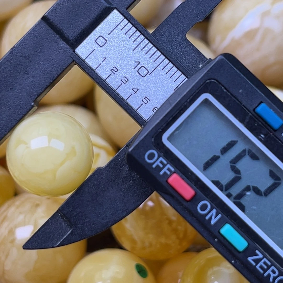 裸石蜜蜡未镶嵌！