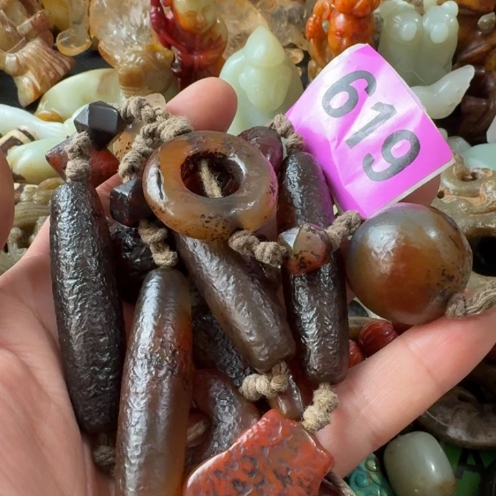 玛瑙/玉髓颈饰合金