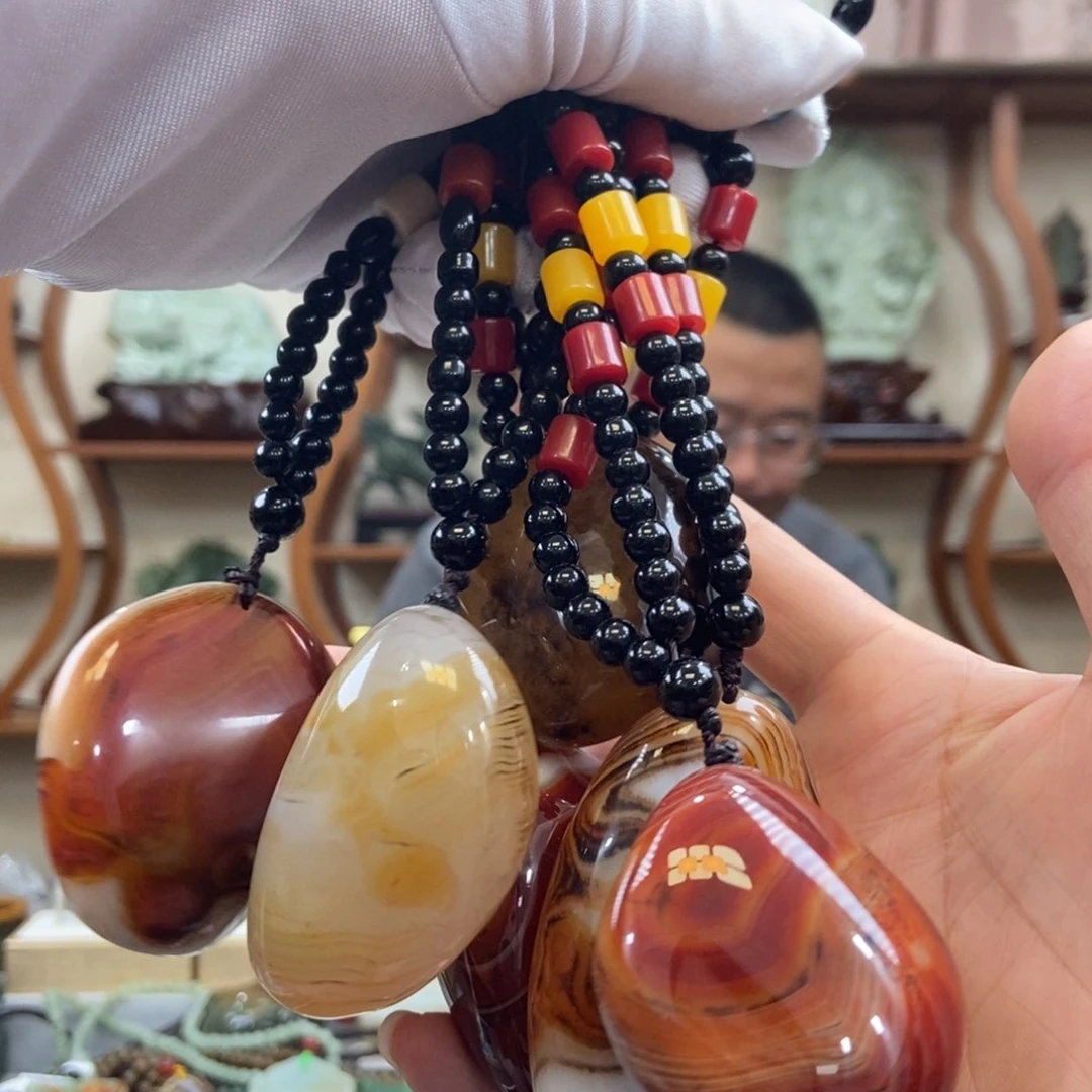 南红玛瑙未镶嵌把件多样性发一件