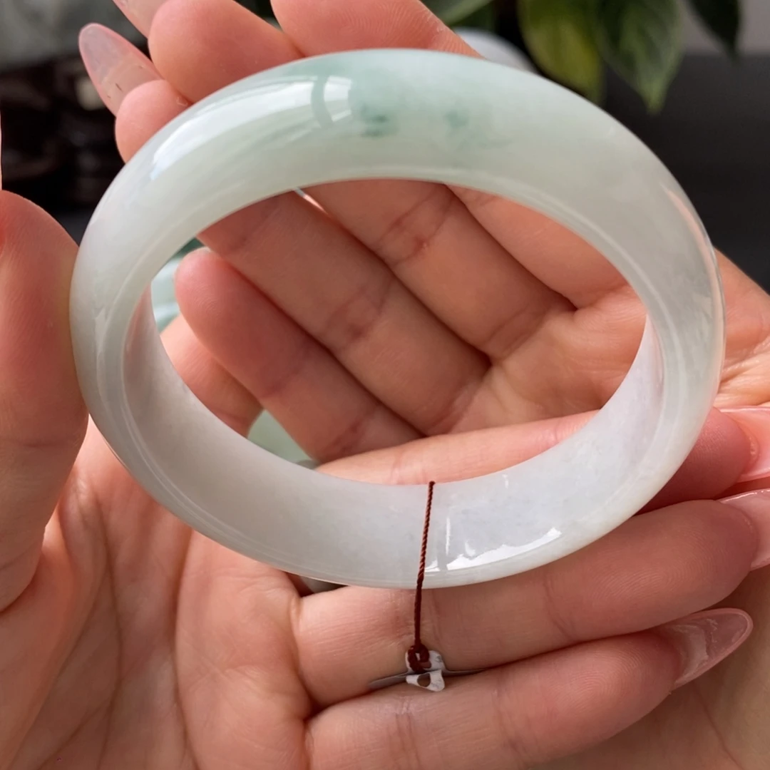 翡翠未镶嵌手镯天然