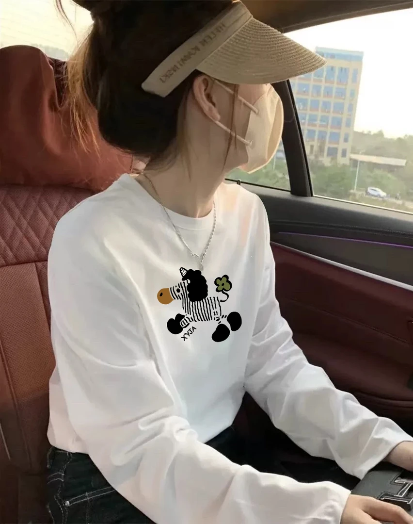 冬季辣妹慵懒爆款春秋长袖女t恤圆领内搭新款白色打底衫宽松上衣