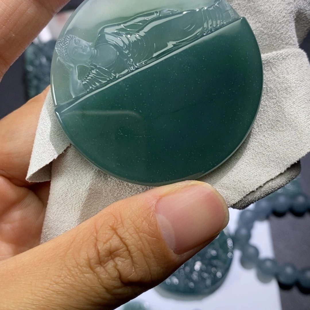 定制翡翠未镶嵌卧佛