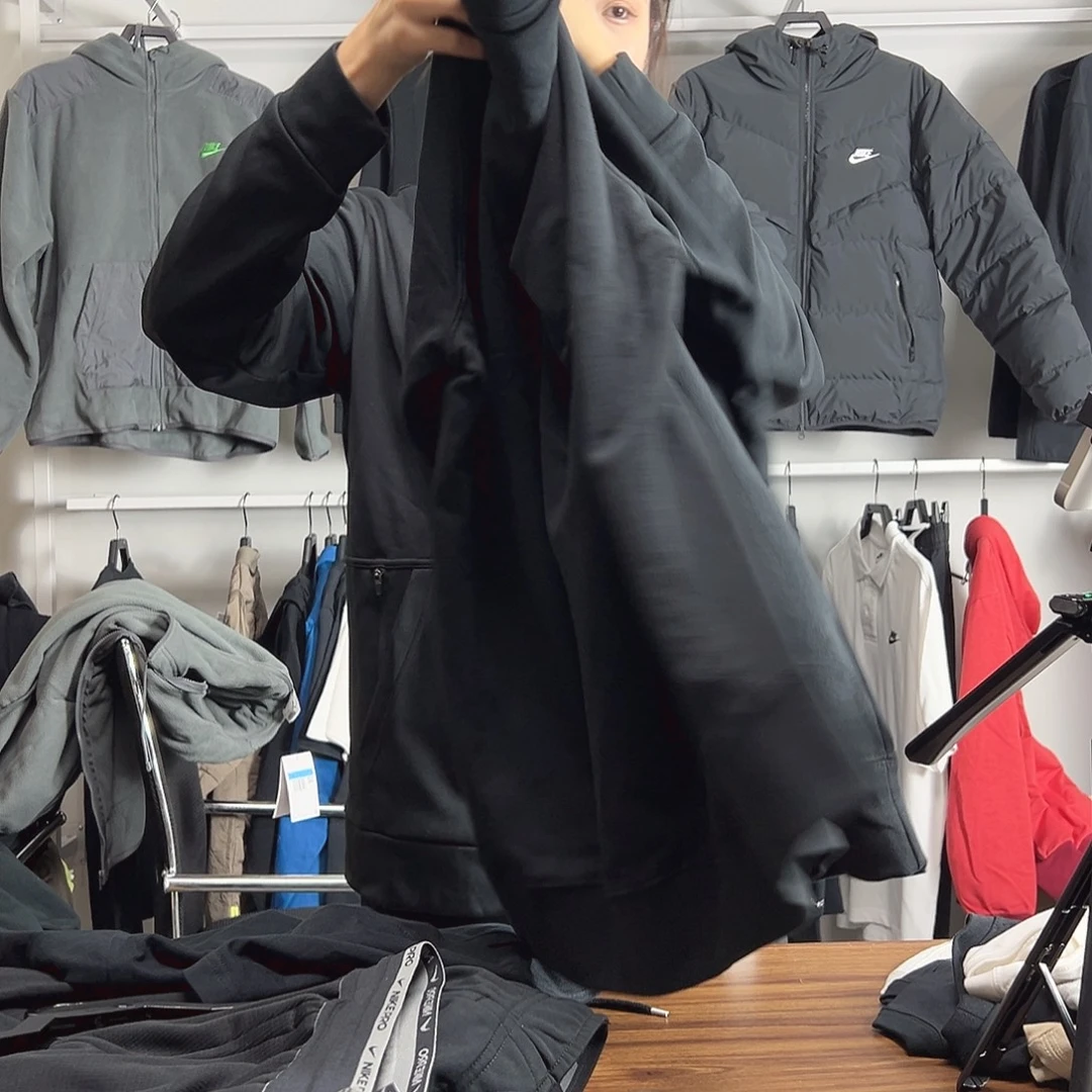 2667卫衣 L 140-160斤不退换