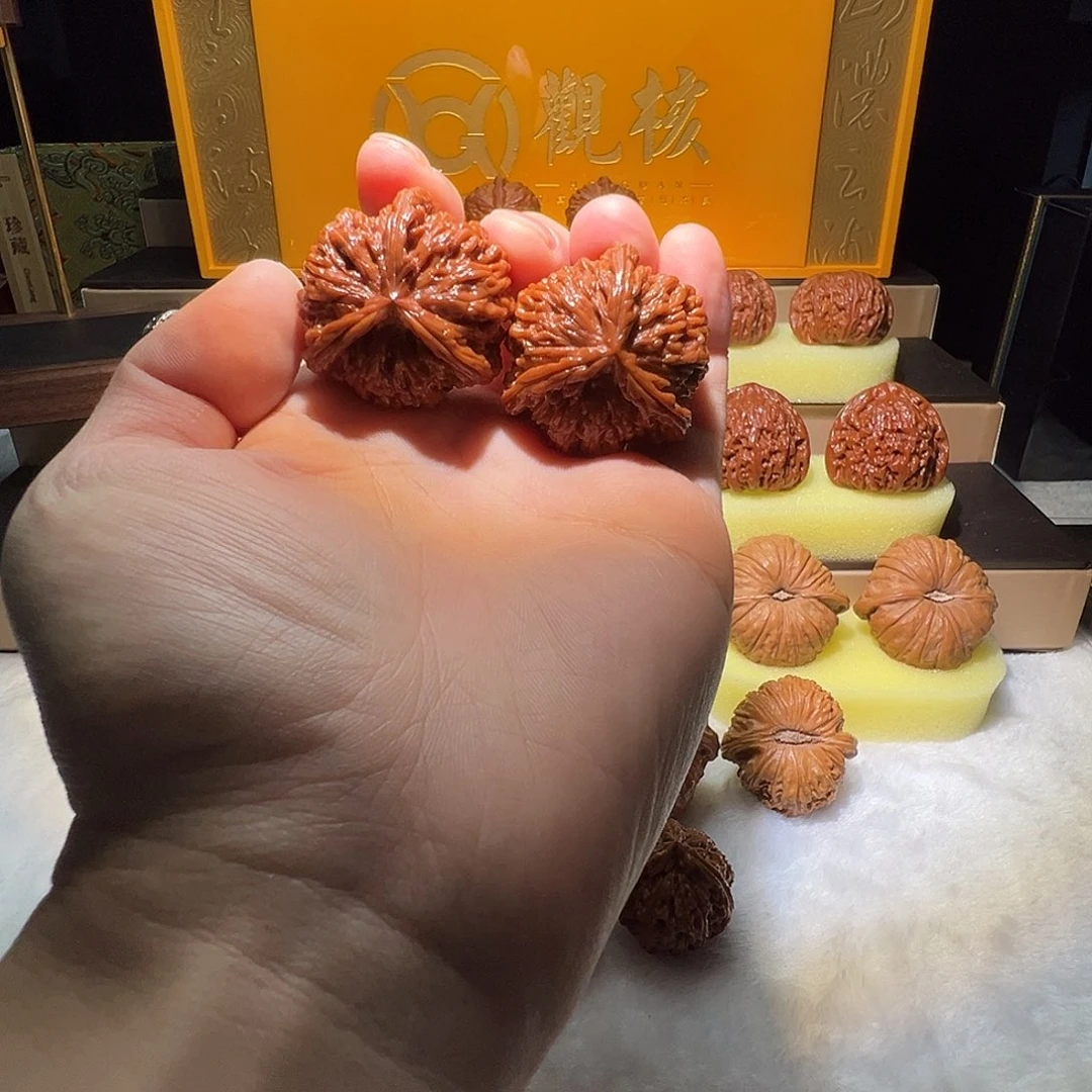 木质类四座楼三棱