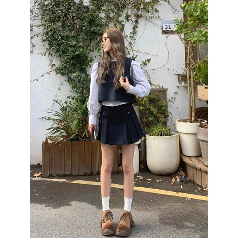 【三件套】【有裤里】春秋复古背心马甲百褶裙学院风衬衫套装女LJ0062