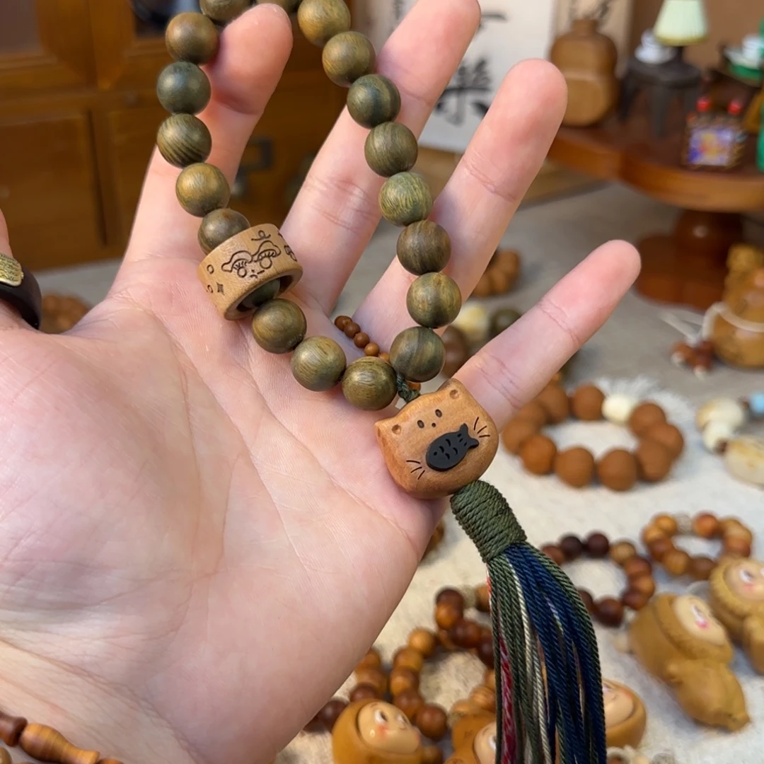 非洲檀香无事牌绿檀手持