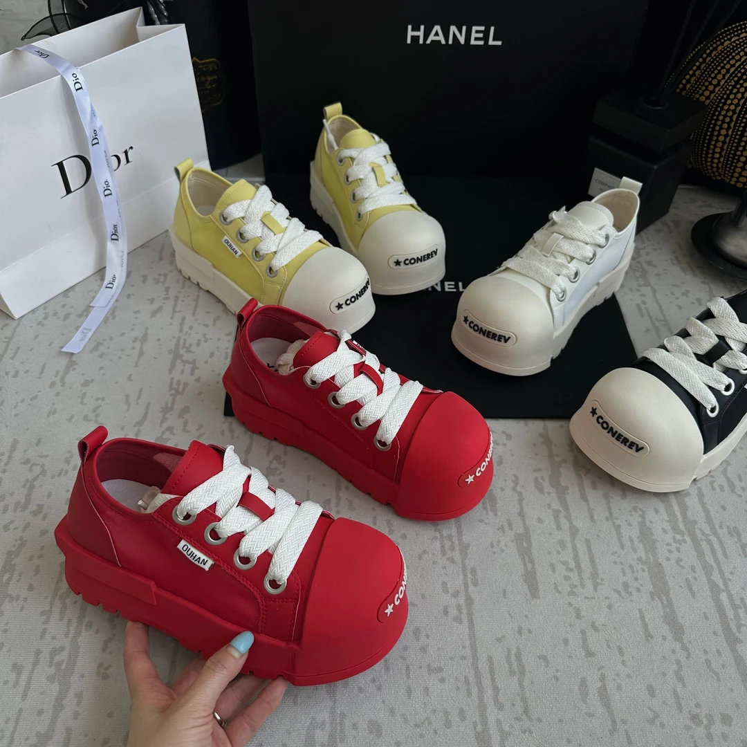 L玲L哒~2025新款 欧洲站走秀款大圆头系带厚底冰丝网面鞋简约板鞋