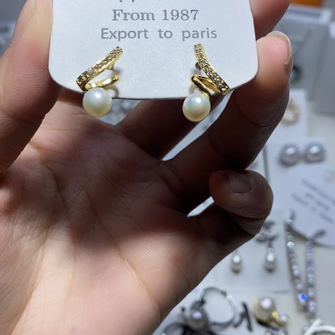 耳饰淡水珍珠未镶嵌