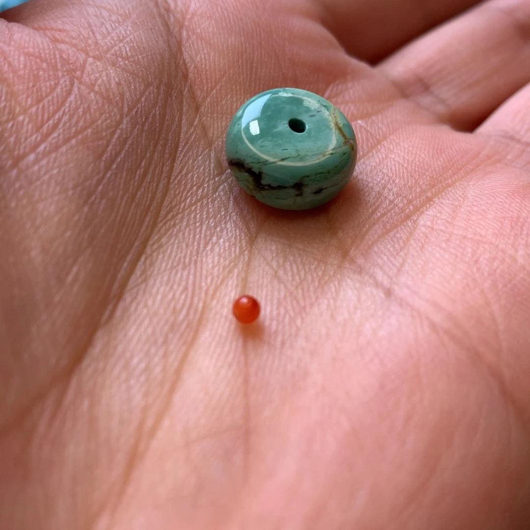 南红玛瑙未镶嵌珠宝奇石