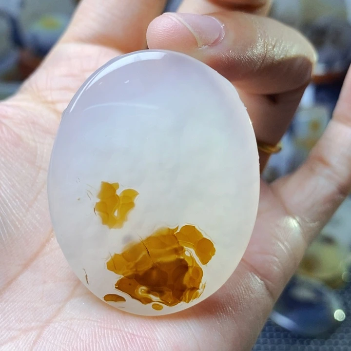 玛瑙/玉髓未镶嵌珠宝半成品