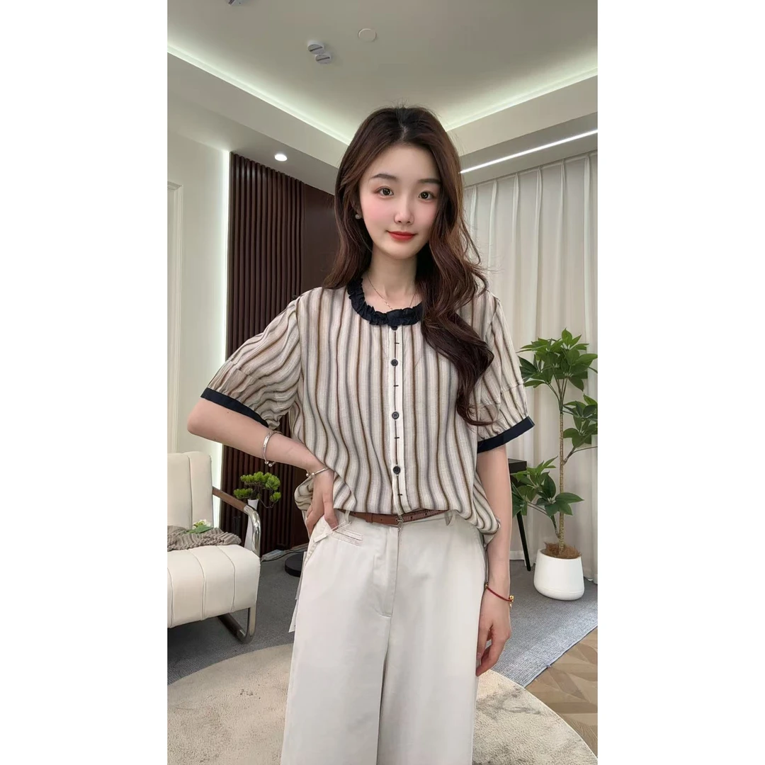 505242 2025新款层次感撞色木耳边竖条纹圆领小衫