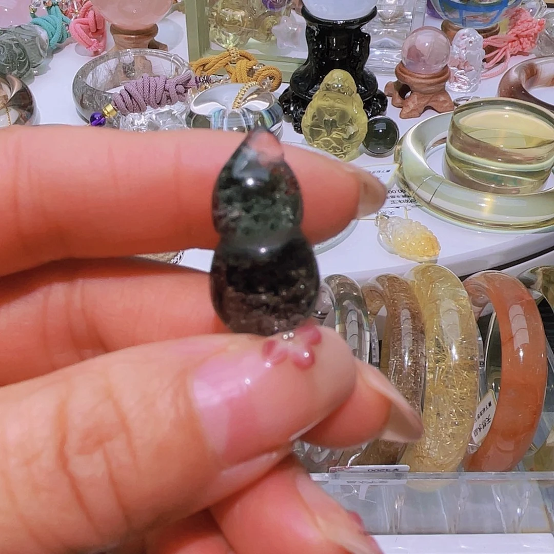 水晶未镶嵌颈饰天然绿幽灵葫芦吊坠特价款