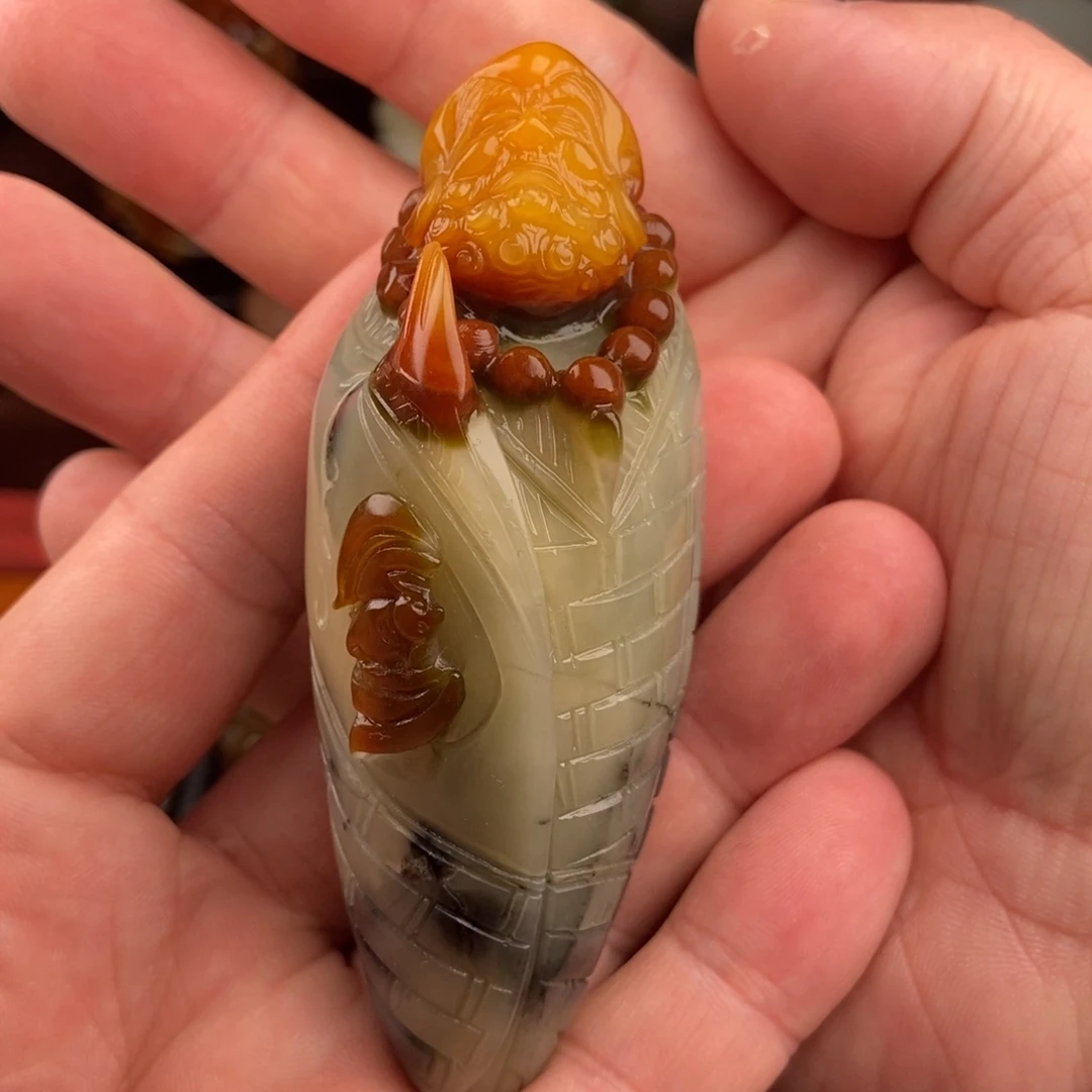 岫玉未镶嵌手把件