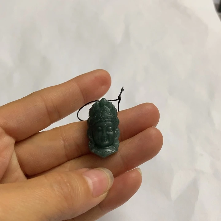 翡翠颈饰未镶嵌欣*观音