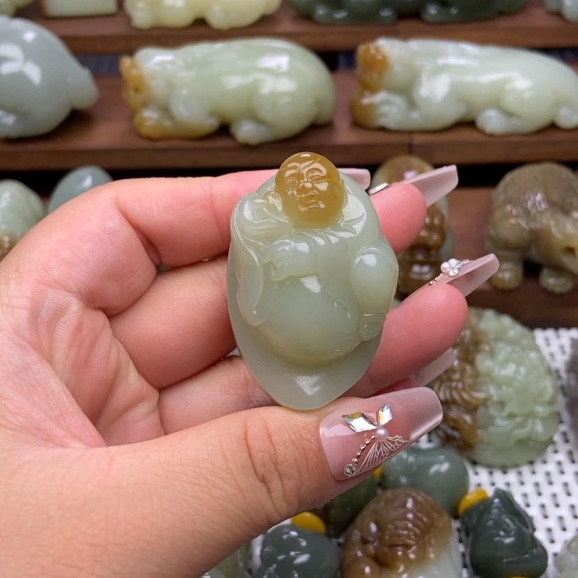 【闪购商品】未镶嵌和田玉把件土**儿