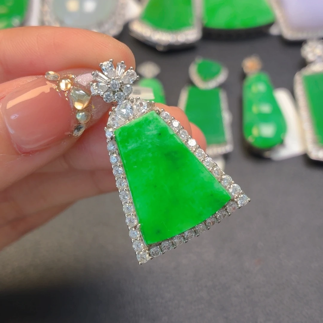 翡翠银S925镶嵌颈饰