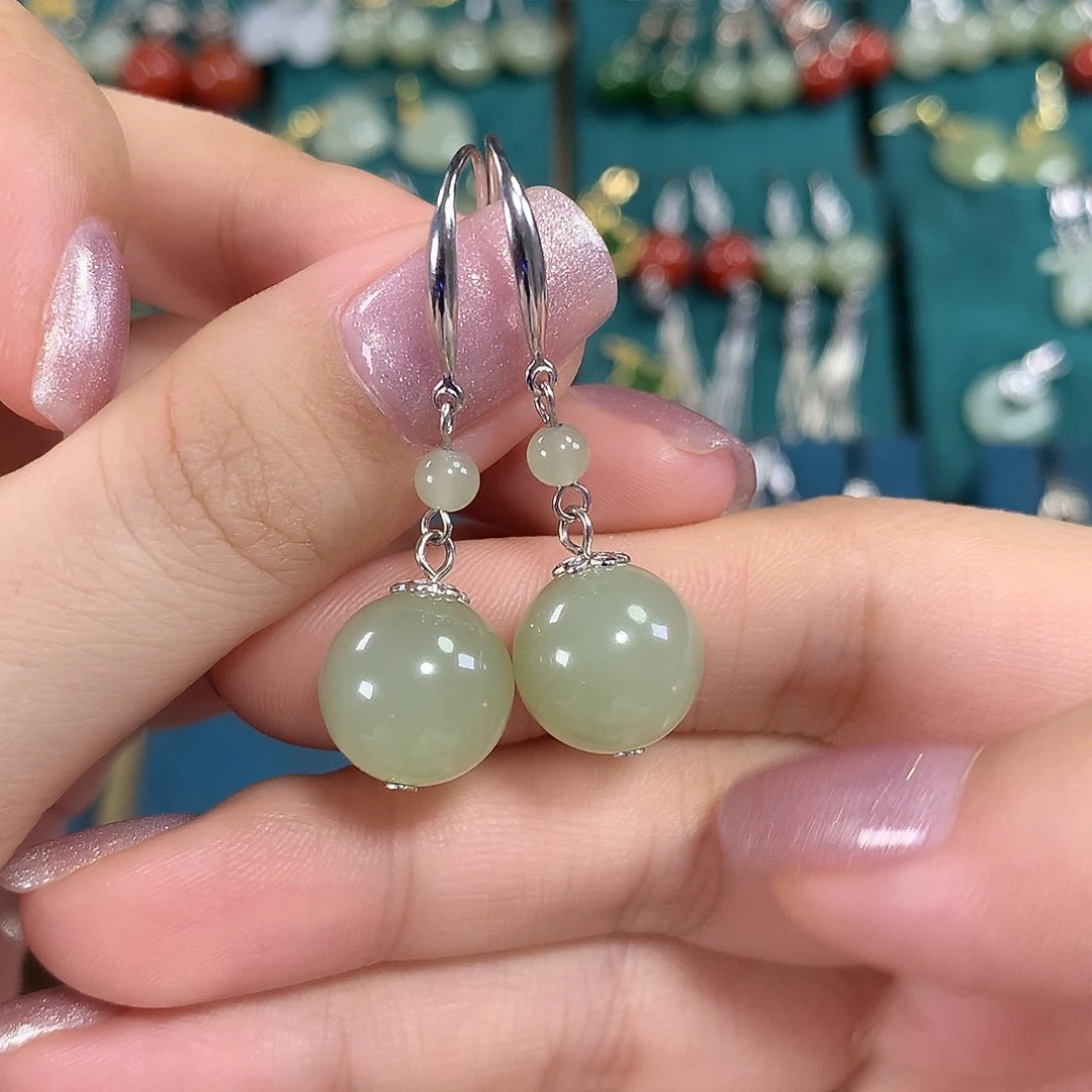 和田玉银S925镶嵌耳饰天然卡12mm左右冰晴水