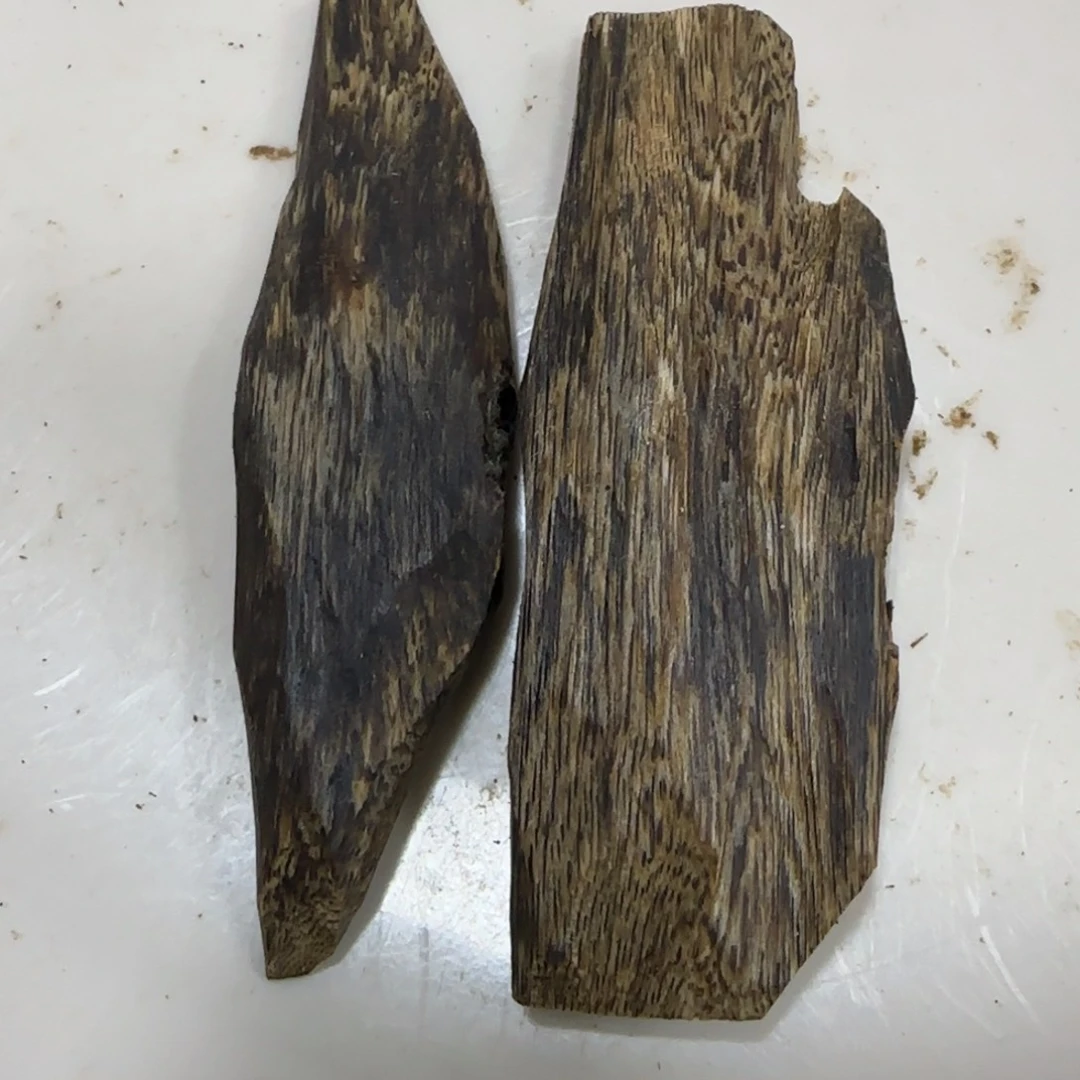 沉香木摆件振****）海南棋楠沉香高油原材料块料