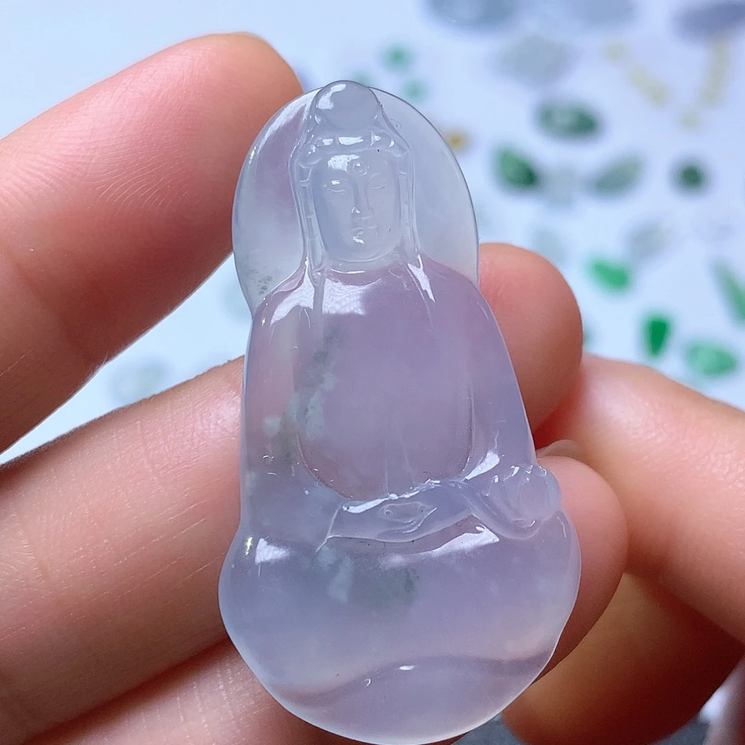 翡翠未镶嵌颈饰观音