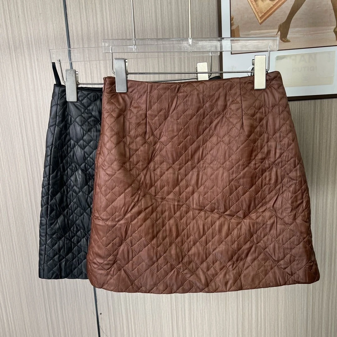 1528撤柜DS高腰短裙复古秋冬新款菱格显瘦短款半身裙裙子冬季加厚