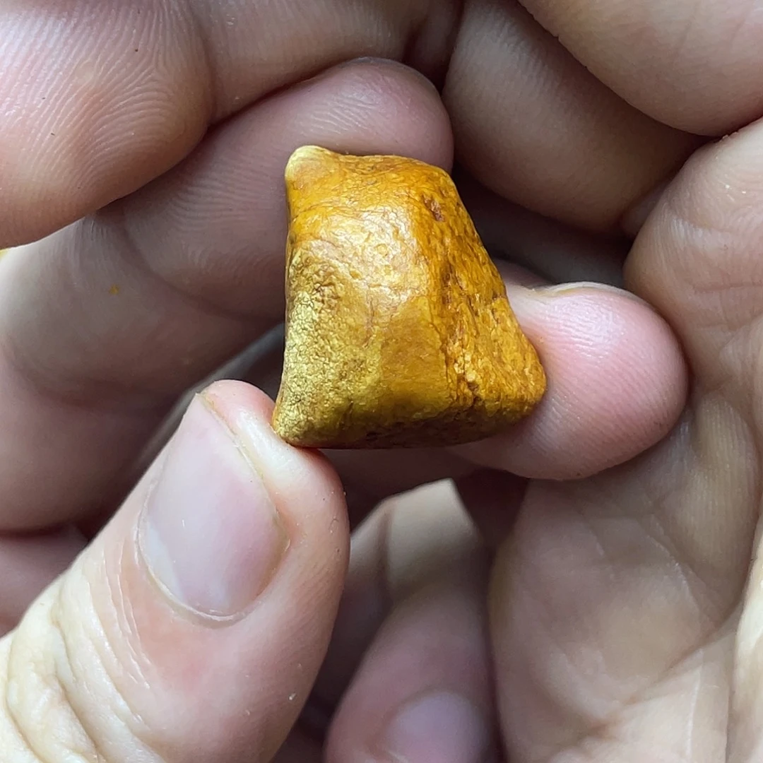 未镶嵌定制琥珀太**呀