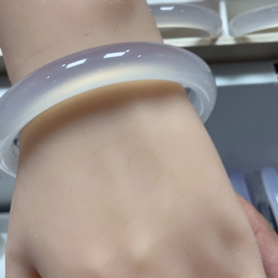 ****鲤玛瑙/玉髓手镯未镶嵌69