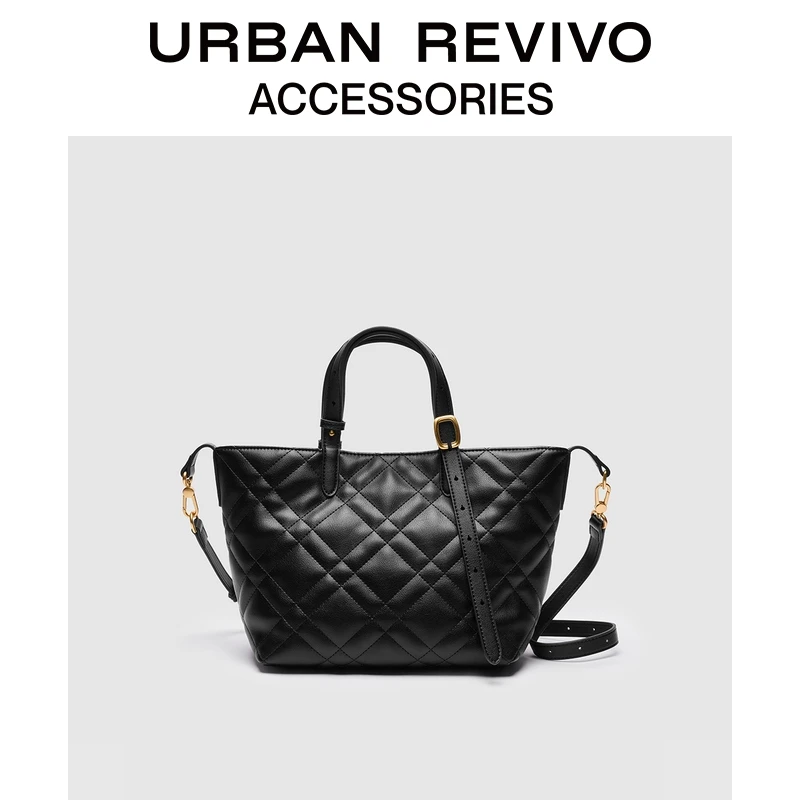 URBAN REVIVO2025冬季新款女士菱格绗缝手提斜挎包UAWB50303+
