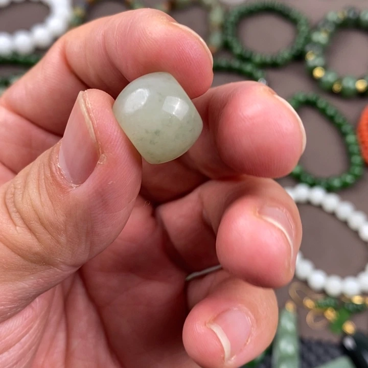 和田玉吊坠(不含链)未镶嵌