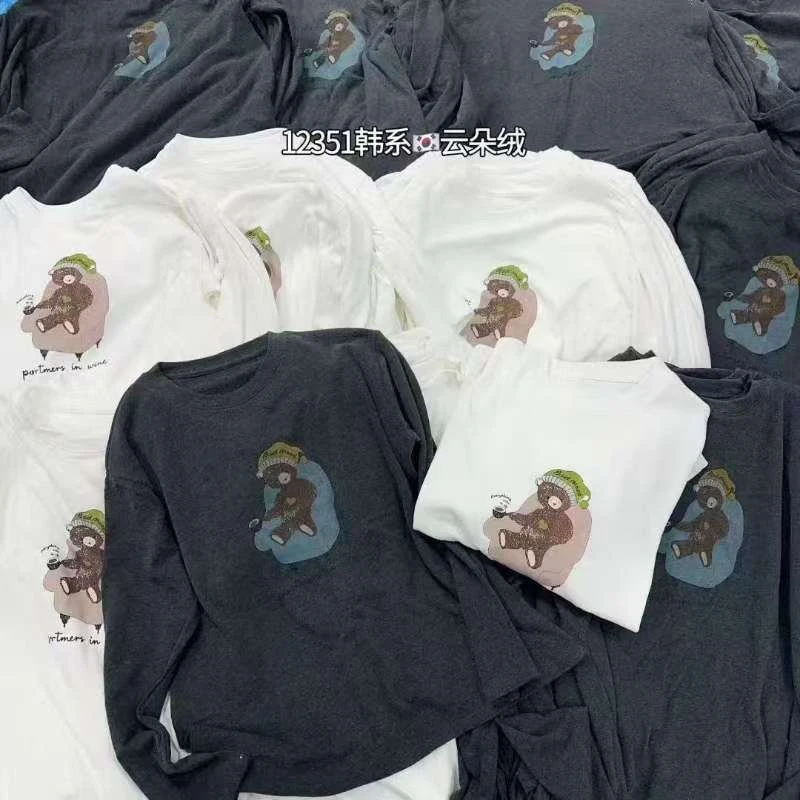欢欢 秋冬百搭加绒小熊上衣均码159