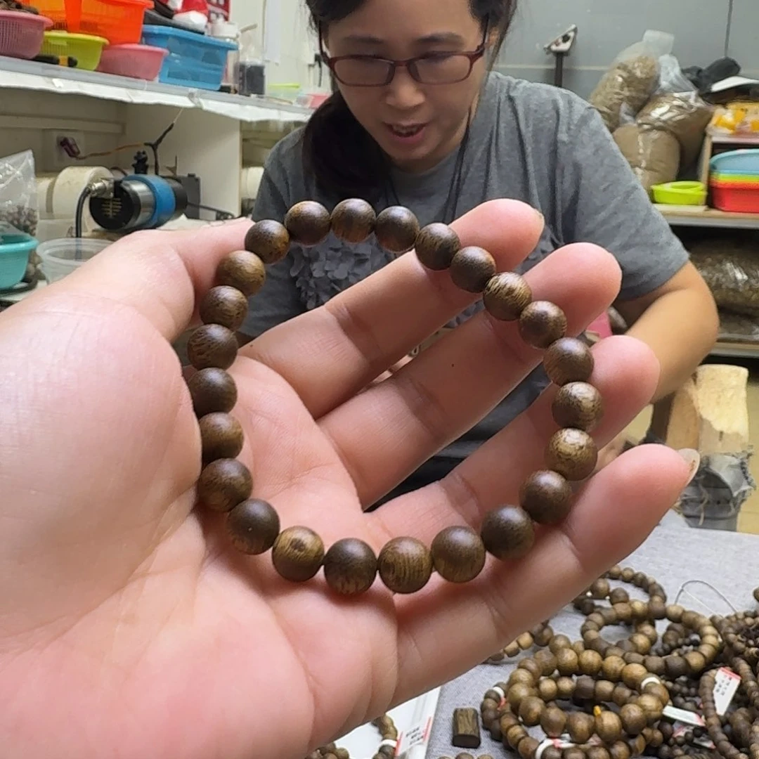 手串沉香?**乐08单圈手串5克 送2个