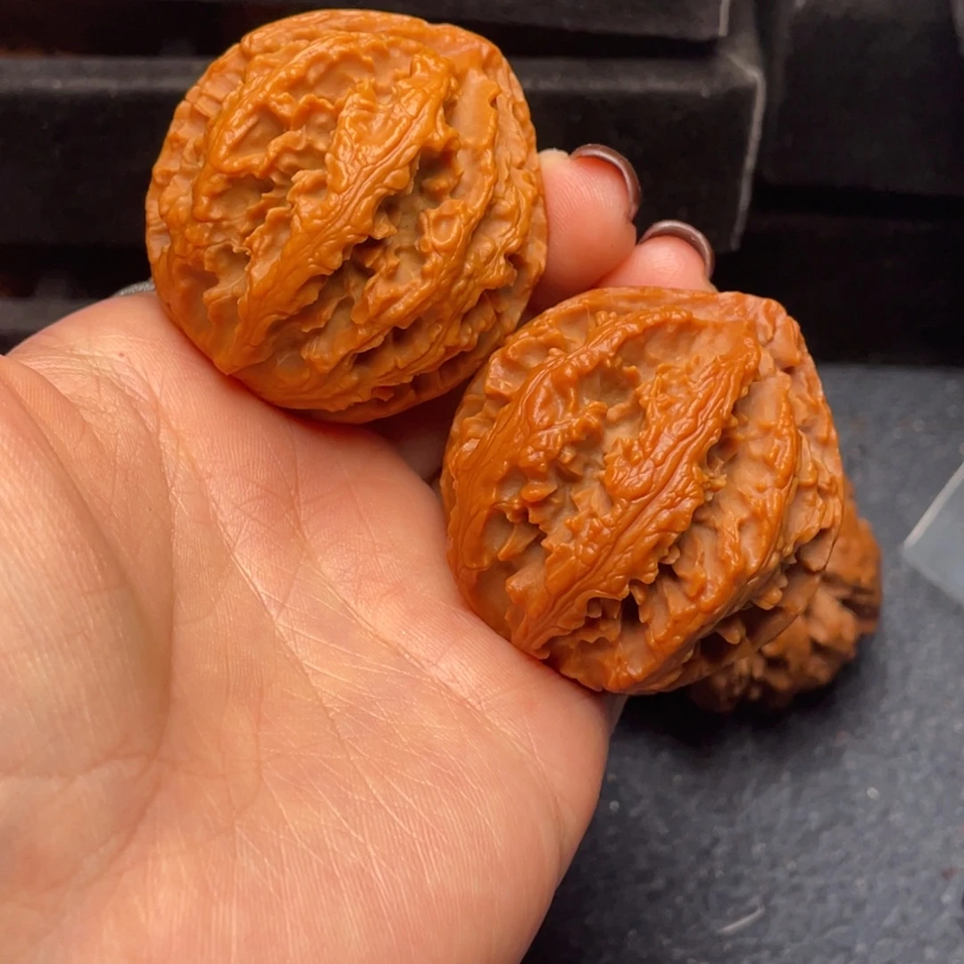 文玩核桃吊坠秦岭核桃122