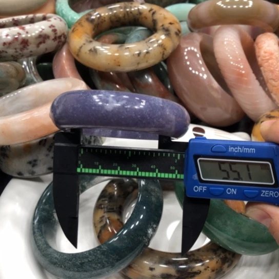 未镶嵌石英质玉珠宝半成品11