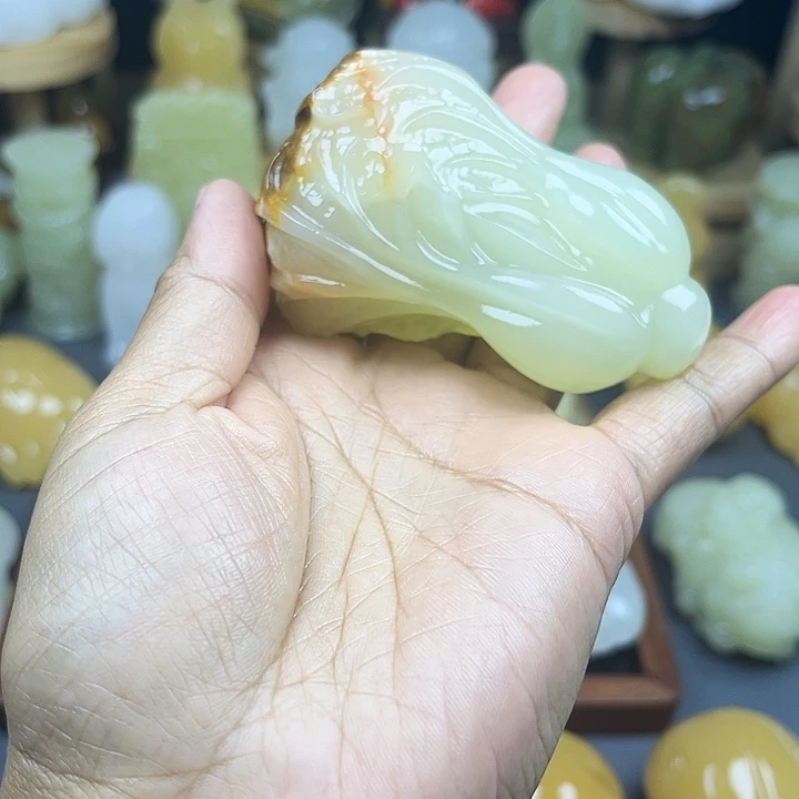 石材南*火玉石雕刻品