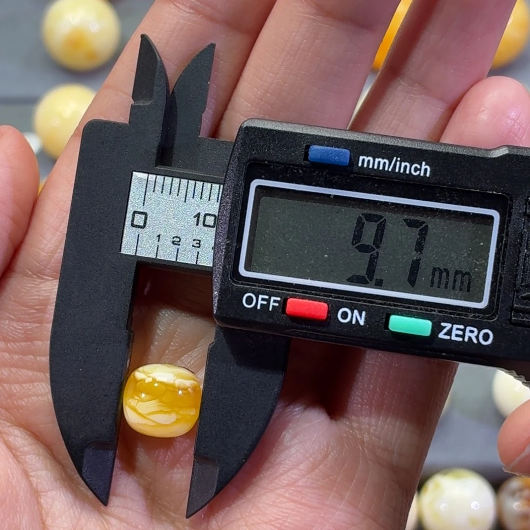 琥珀未镶嵌裸石微瑕老型