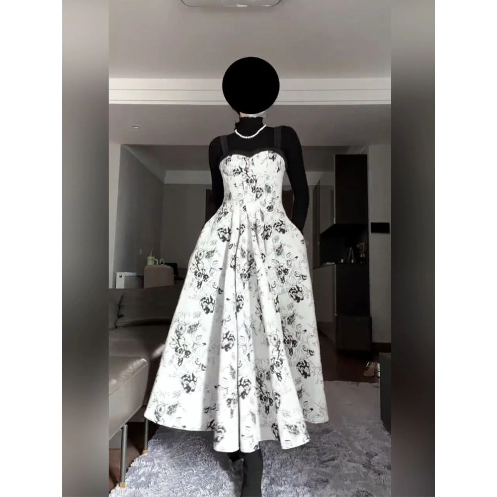 法式大码复古名媛气质碎花吊带连衣裙女秋冬重工高级收腰长裙套装