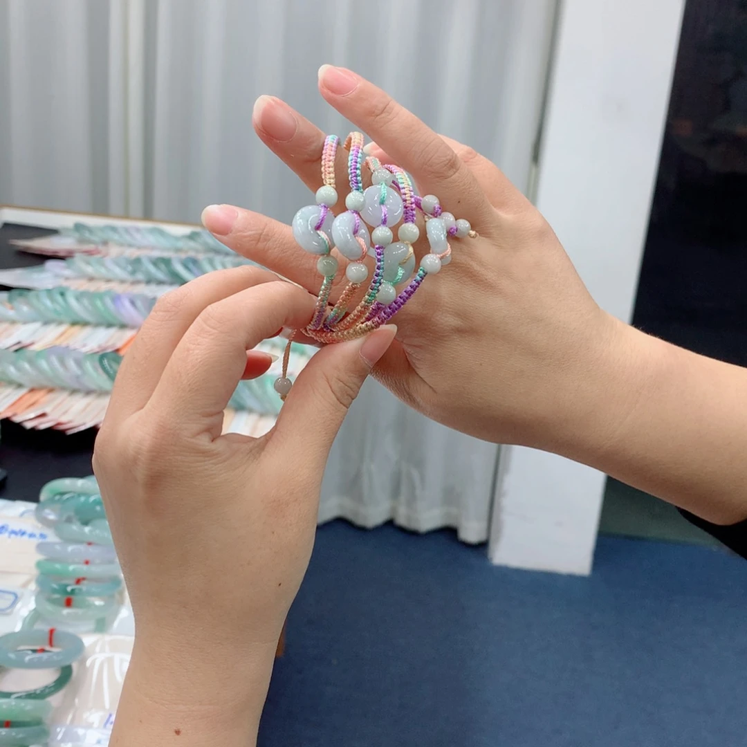 〆***༊翡翠未镶嵌手链买断