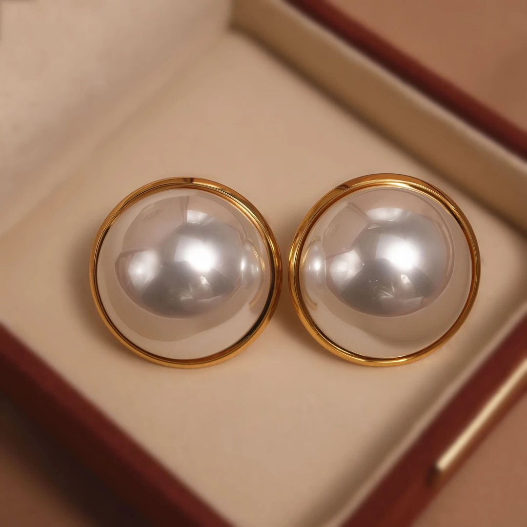 铜合金仿珍珠耳饰 轻奢高级感耳钉女2025新款爆款名媛耳环显脸小