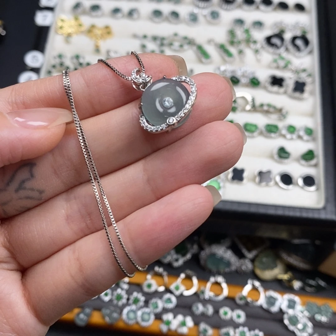 未镶嵌挂件翡翠翡翠