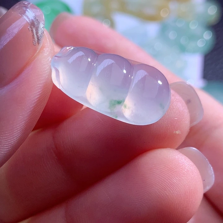 翡翠未镶嵌颈饰缅甸翡翠