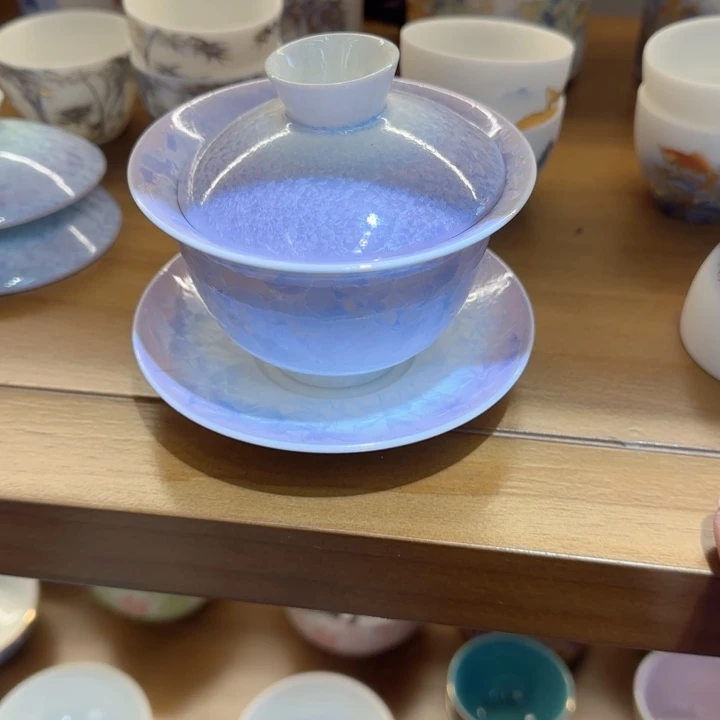 快乐就很开心的时候会和自己说话吗