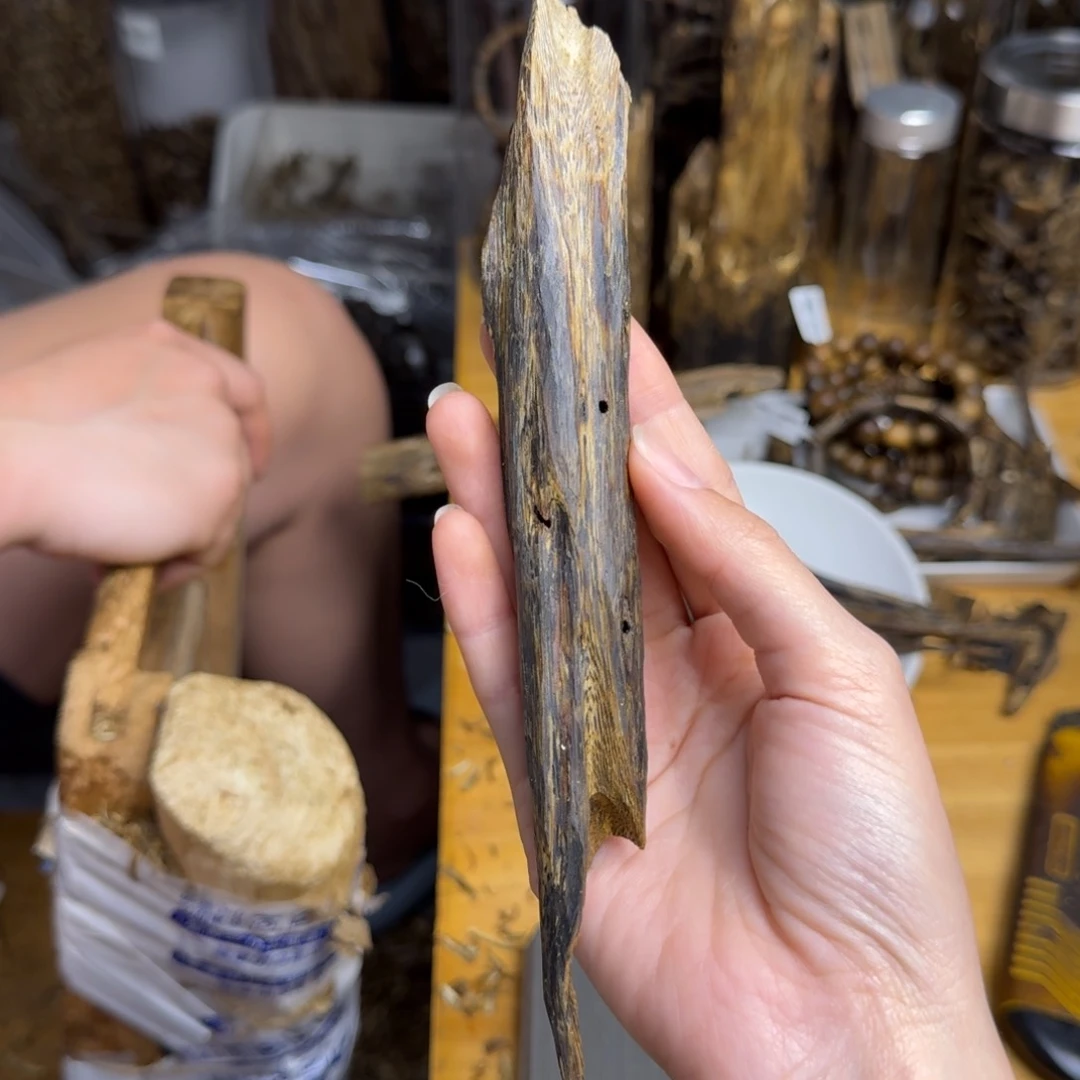 沉香沉香碎屑红棋品种块料38克