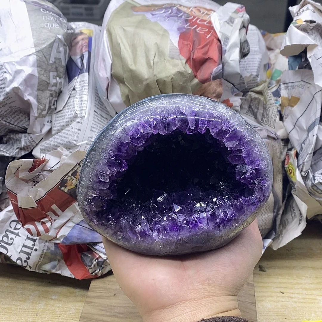 未镶嵌水晶大型摆件（非配饰）