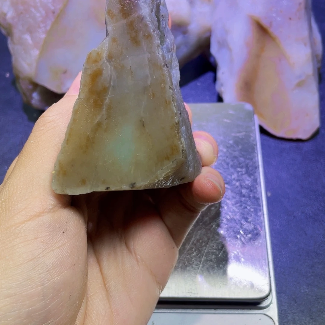 未镶嵌和田玉珠宝半成品