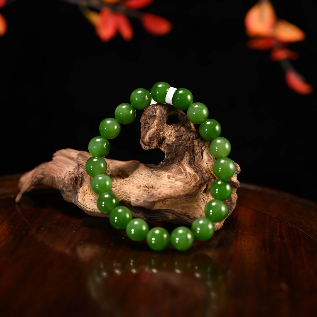 LOT8896 2512120078和田玉碧玉手串/保利