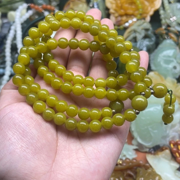 蛇纹石玉吊坠合金