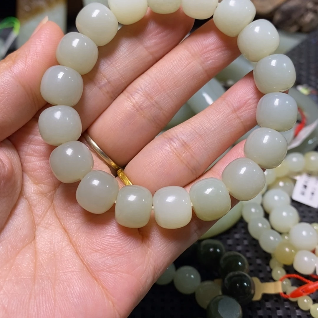 未镶嵌手链和田玉