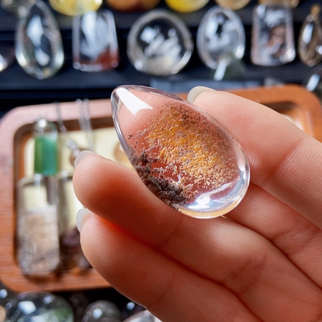 水晶未镶嵌颈饰黄幽灵